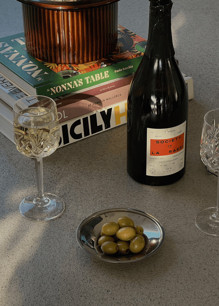 Curating the Non-Alcoholic Aperitif Moment - Society De La Rassi